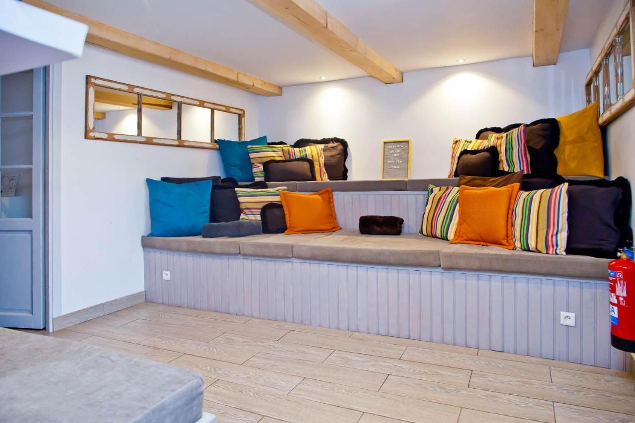 Oasis Albergue Antibes Exterior foto