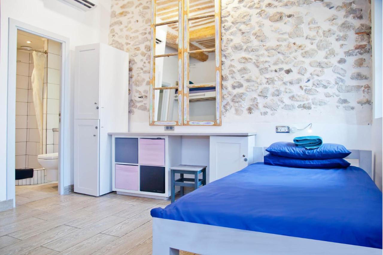Oasis Albergue Antibes Exterior foto